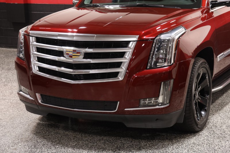 2020 Cadillac Escalade ESV 4dr Suv in , 