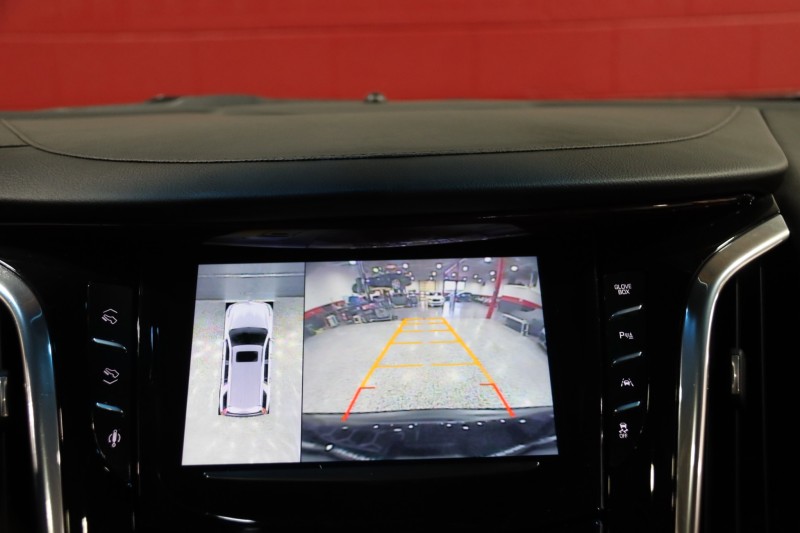 2016 Cadillac Escalade ESV Luxury Collection 4WD 4dr Suv in , 