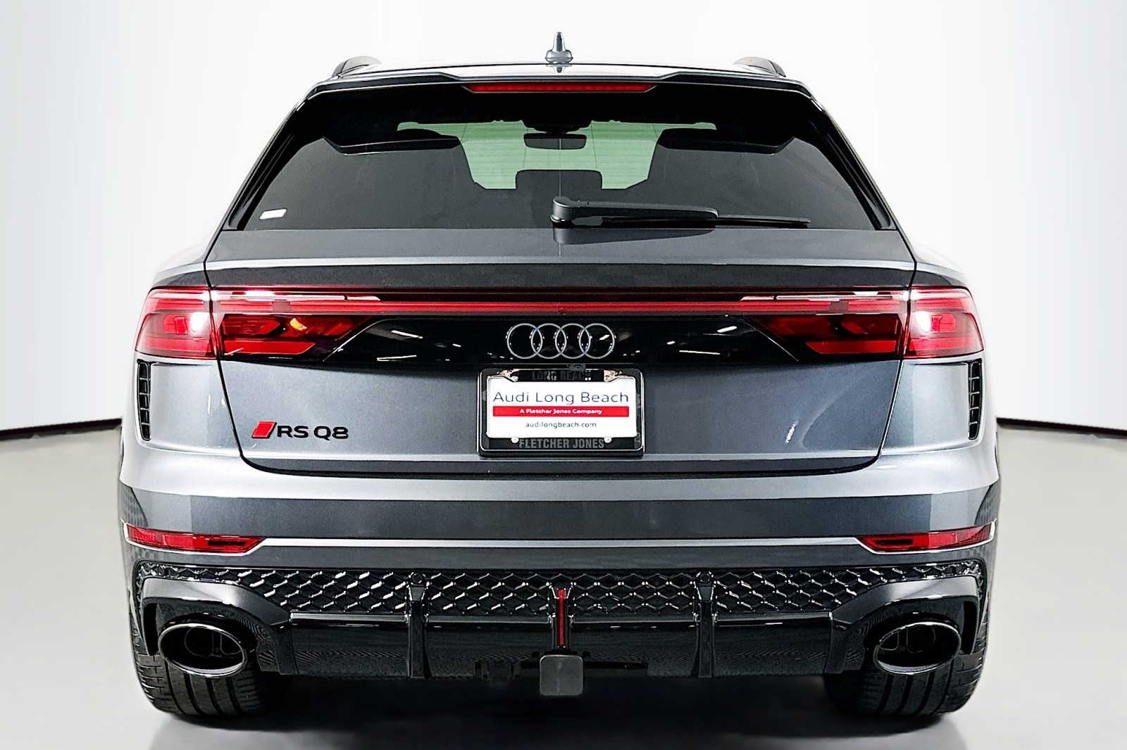 New 2026 Daytona Gray Pearl Effect Audi performance image 3