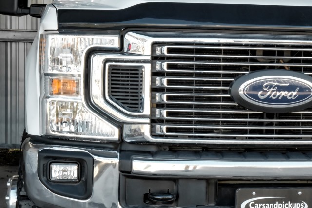 2020 Ford F-350 LARIAT 43