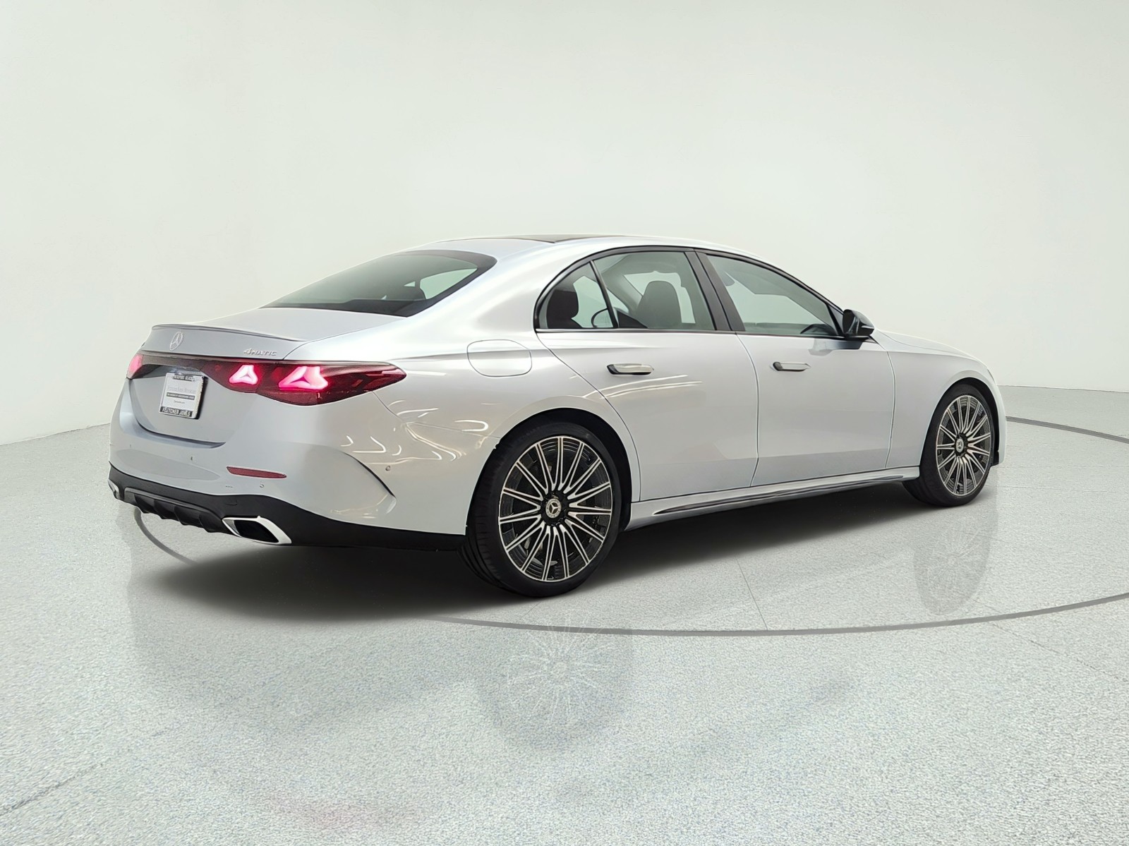 New 2027 Cirrus Silver Metallic Mercedes-Benz E 450 4MATIC® Sedan image 5