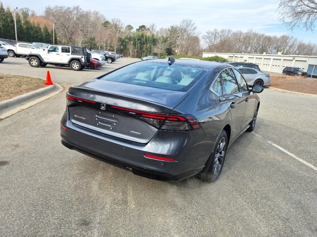 HondaAccord Hybrid10