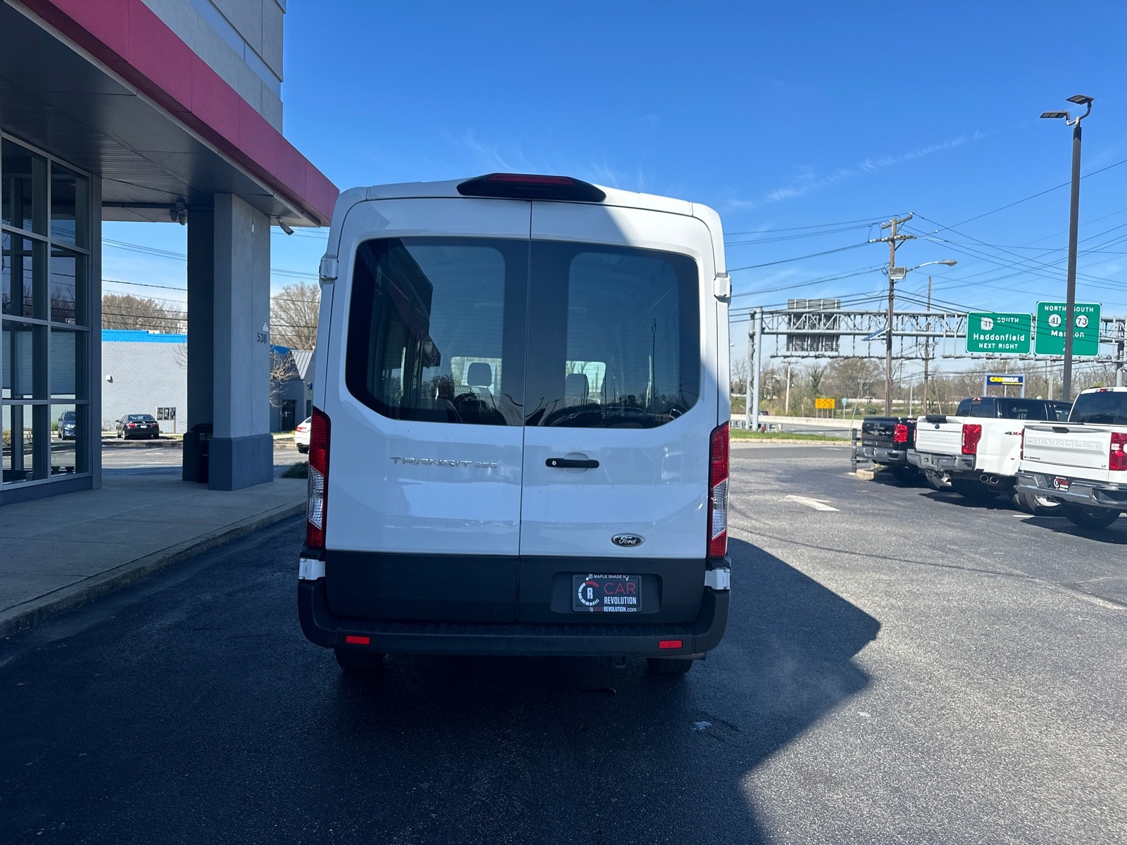 View vehicle photo 6