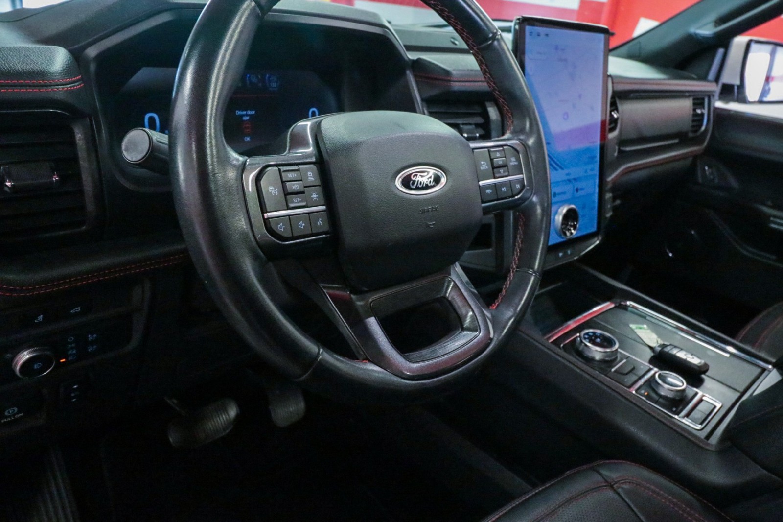 Used Car 2022 Ford Expedition Max  Limited For Sale Under $40,000 In Austin, Texas