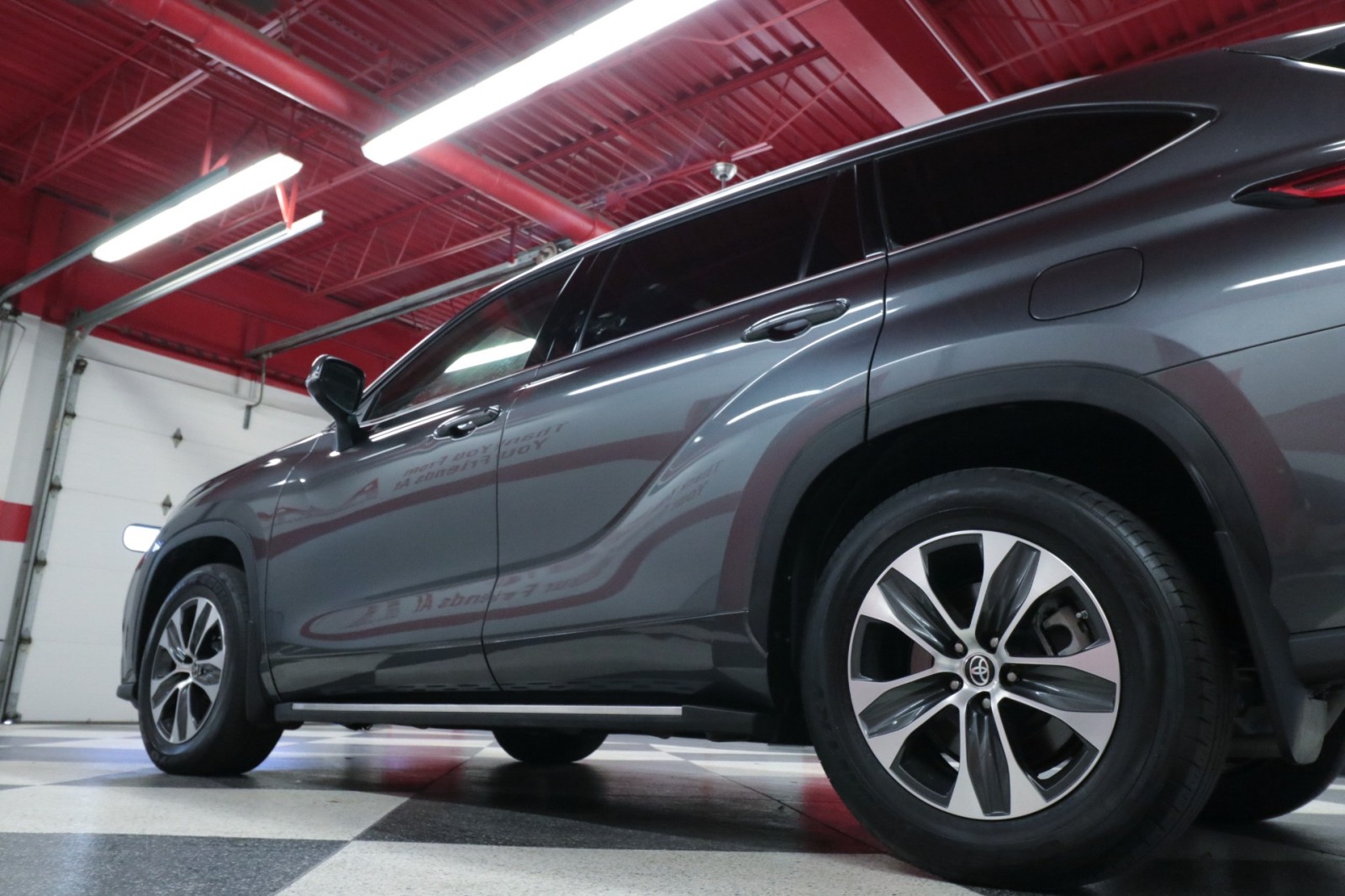 Used Car 2022 Toyota Highlander  Xle For Sale Under $35,000 In Austin, Texas