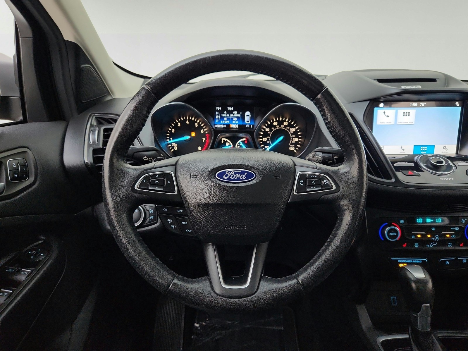 Used 2017 INGOT SILVER Ford Titanium image 23