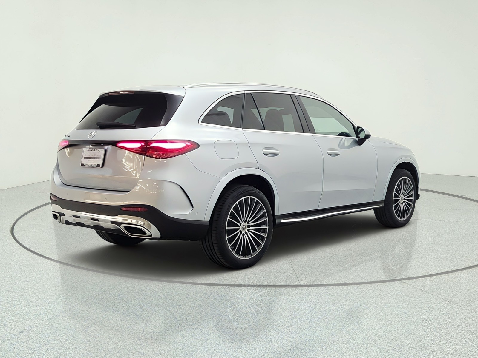 New 2026 Cirrus Silver Metallic Mercedes-Benz GLC 300 SUV image 5