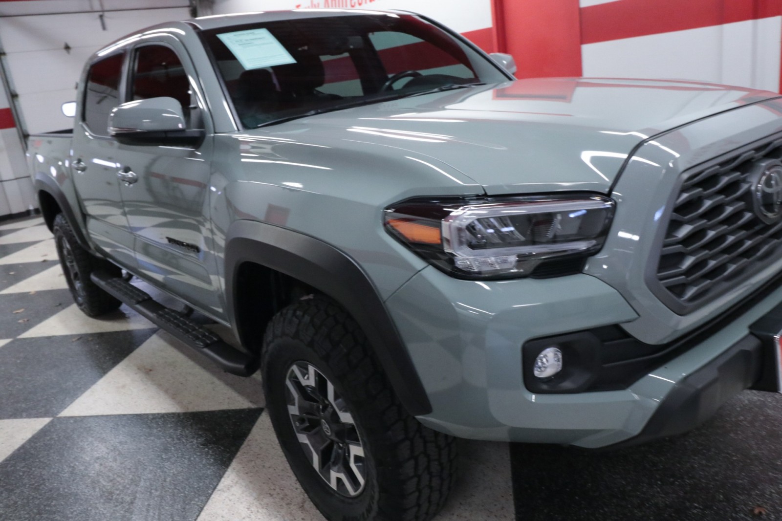 Used Car 2023 Toyota Tacoma 4wd  Trd Off Road For Sale Under $35,000 In Austin, Texas