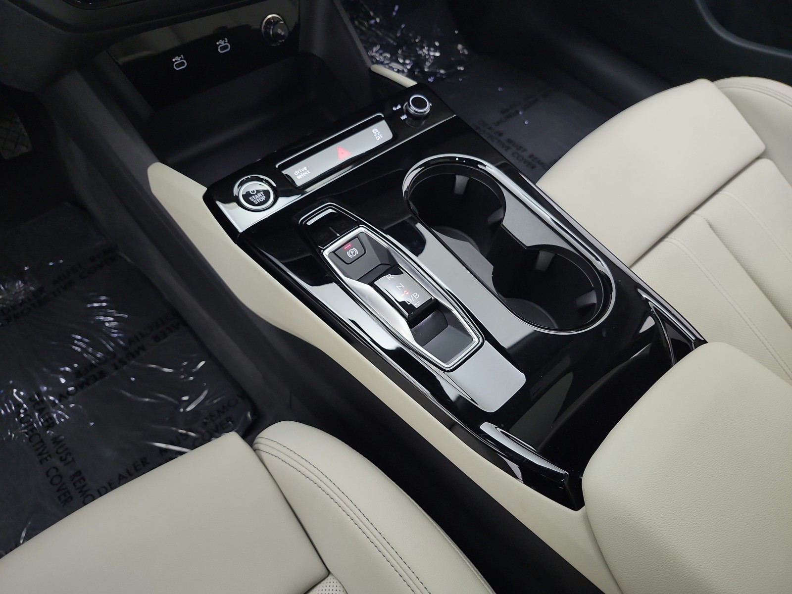 Used 2025 Glacier White Metallic Audi Prestige RWD image 12