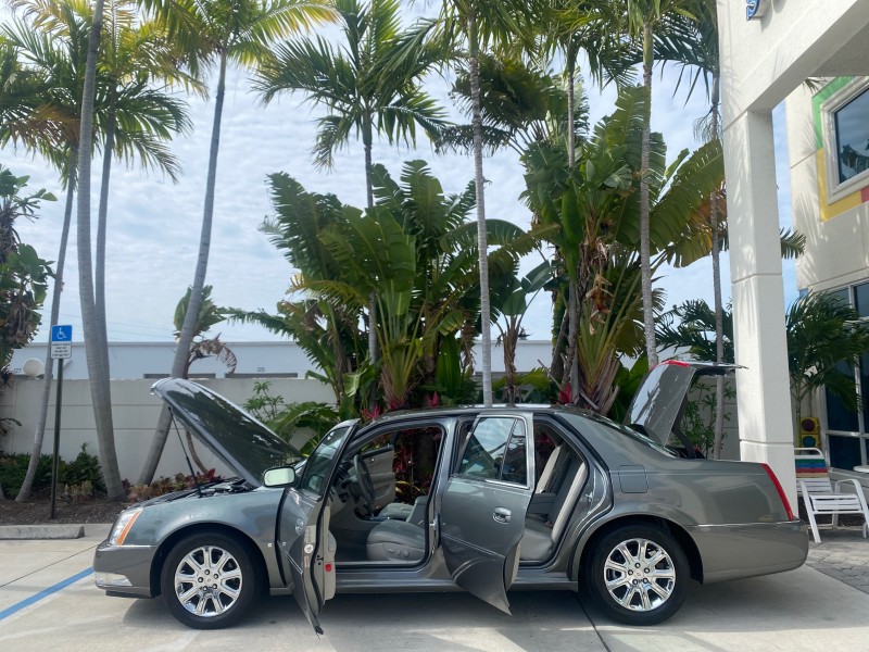 2008 Cadillac DTS LOW MILES 41,600 w/1SC in , 