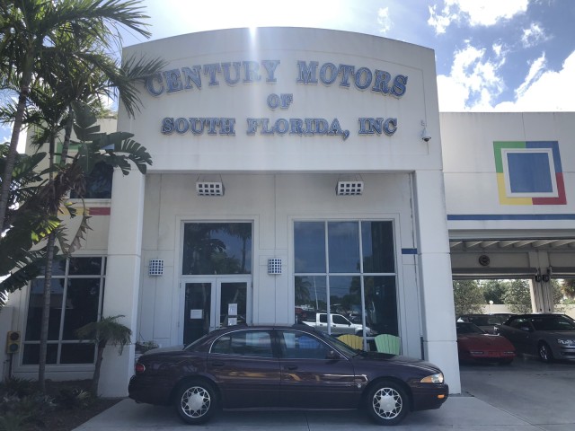 2004 Buick LeSabre Custom, v6, loaded, low miles, leather, heated seats in pompano beach, Florida