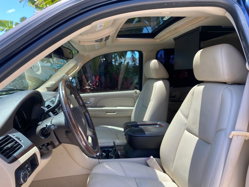 2007 Cadillac Escalade ESV SUNROOF AWD LOW MILES 47,118 in , 