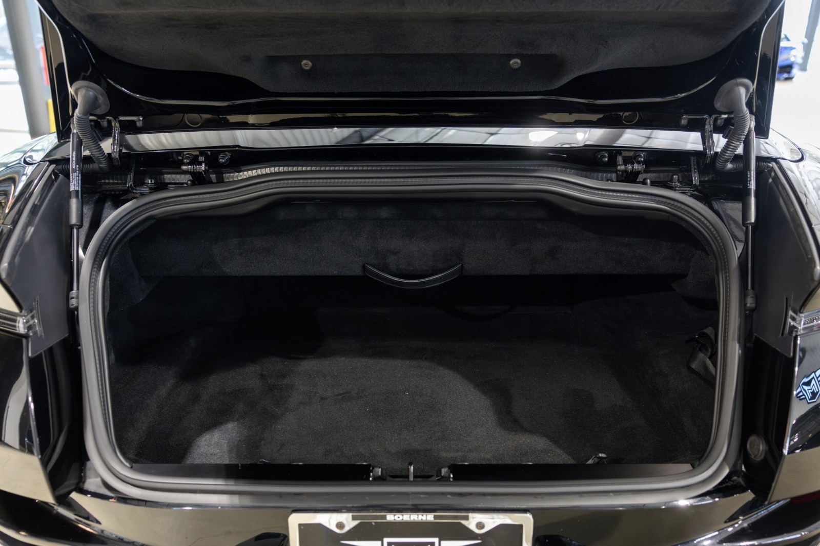 Used Car 2021 Aston Martin Db11  Shadow Edition For Sale Under $120,000 In Boerne, Texas