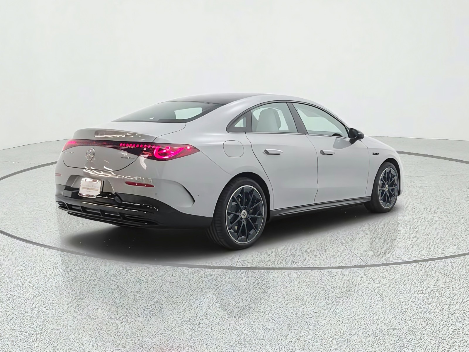 New 2027 MANUFAKTUR Alpine Grey Mercedes-Benz CLA 350 Electric 4MATIC® image 5