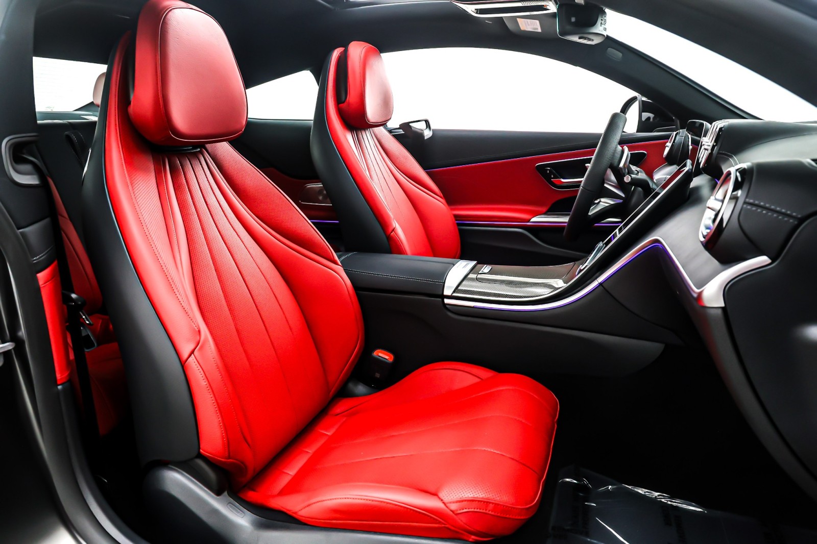 New 2026 MANUFAKTUR Graphite Grey Magno Mercedes-Benz CLE 300 image 7