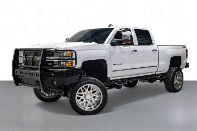 2015 Chevrolet Silverado 2500HD LTZ 4