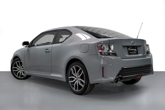 2014 Scion tC  8