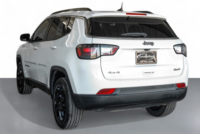 2022 Jeep Compass Latitude Lux 10