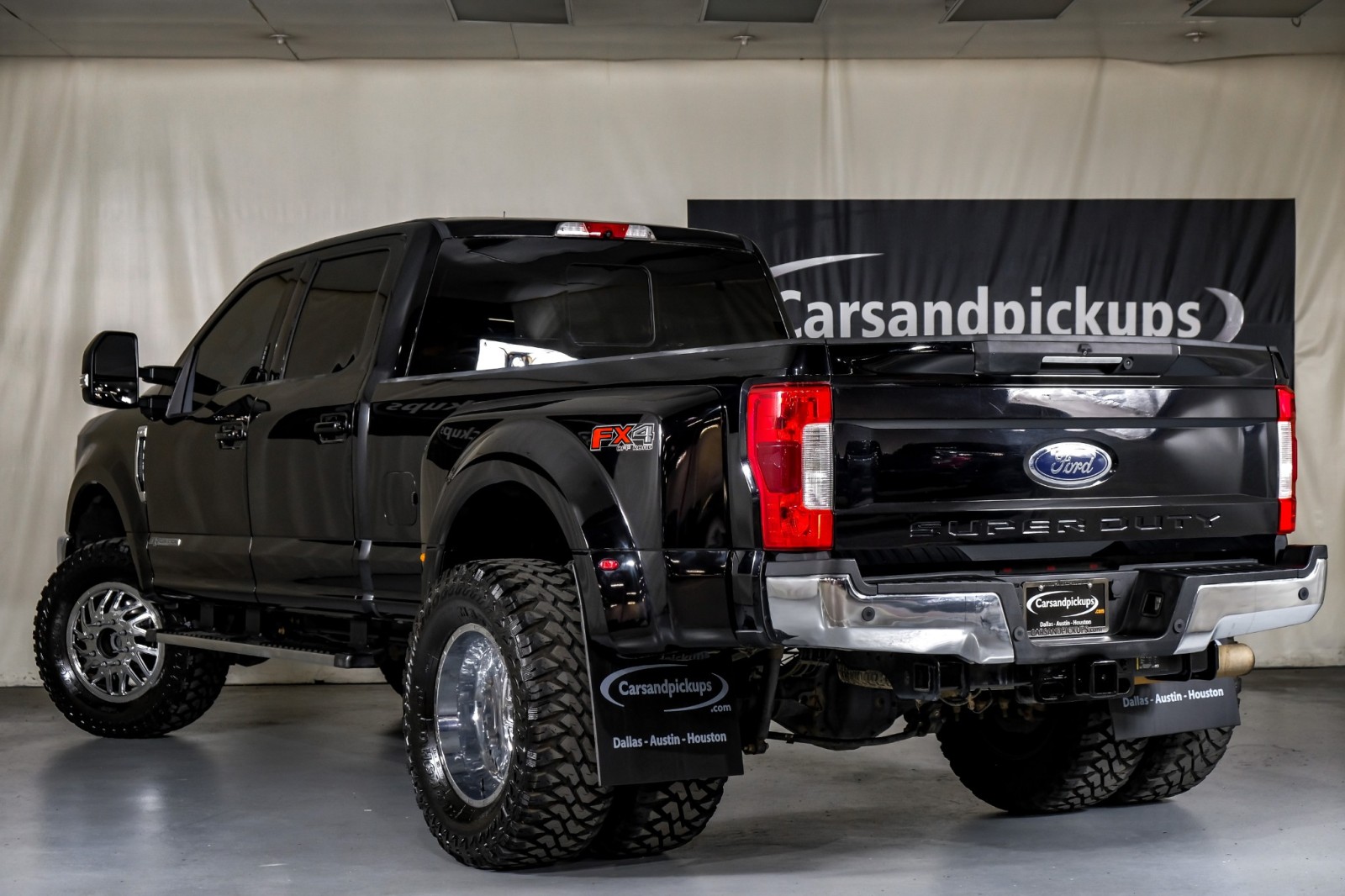 2019 Ford F-350 Lariat 10