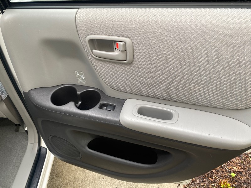 2006 Toyota Highlander 1 OWNER FL LOW MILES 49,290 SUV in , 