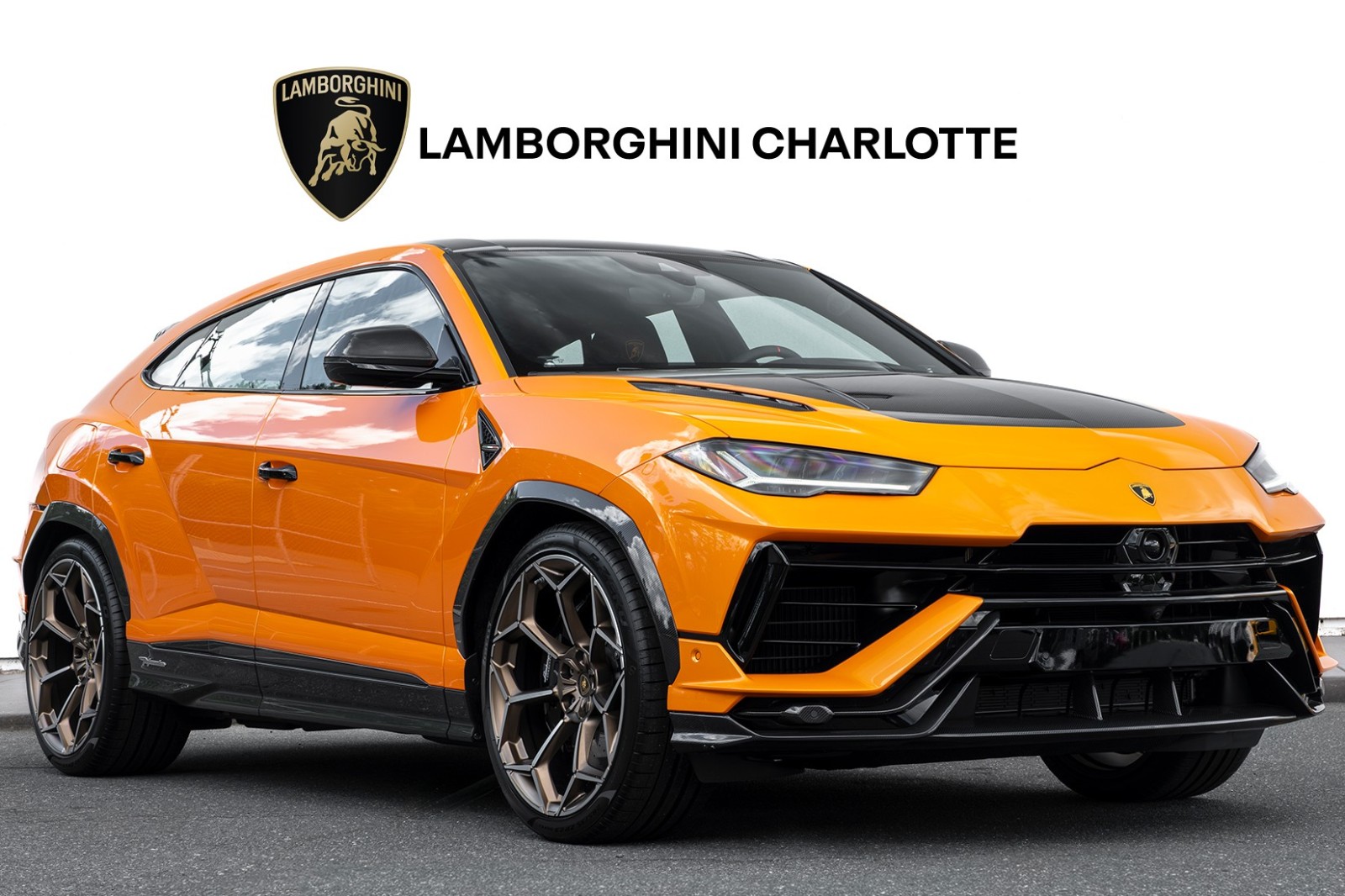 /2024 Lamborghini Urus