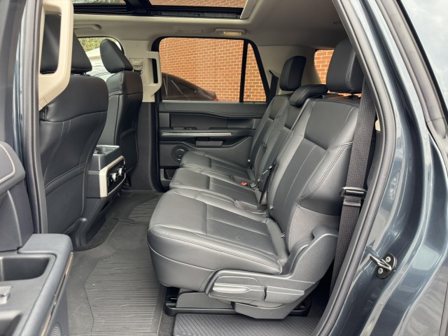 2024 Ford Expedition XLT Special Edition Pkg with Sunroof 28