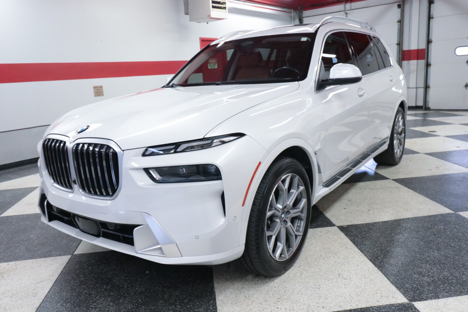 Used Car 2024 Bmw X7  Xdrive40i For Sale Under $60,000 In Austin, Texas