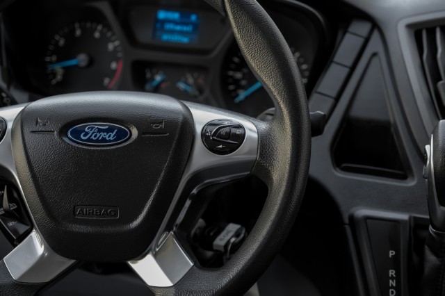 2019 Ford Transit Van  19