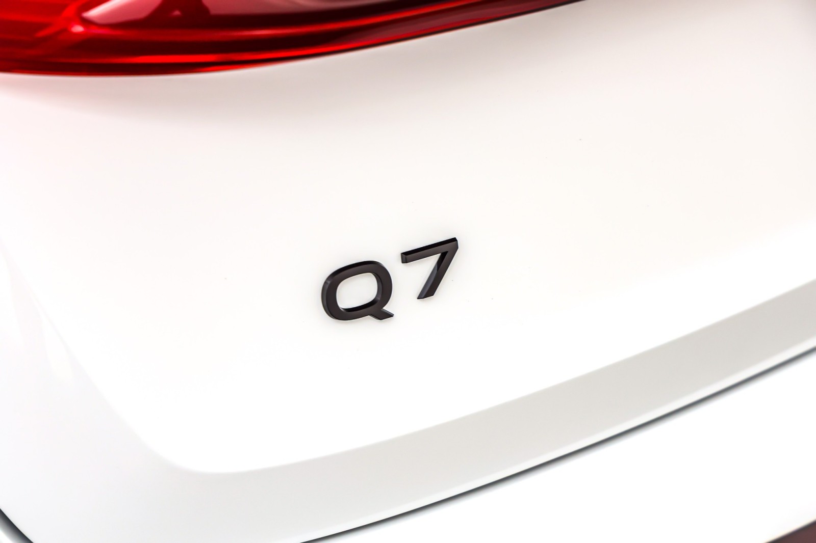 New 2026 Glacier White Metallic Audi Premium Plus 55 quattro image 9