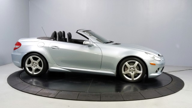 2006 Mercedes-Benz SLK-Class 3.5L 8