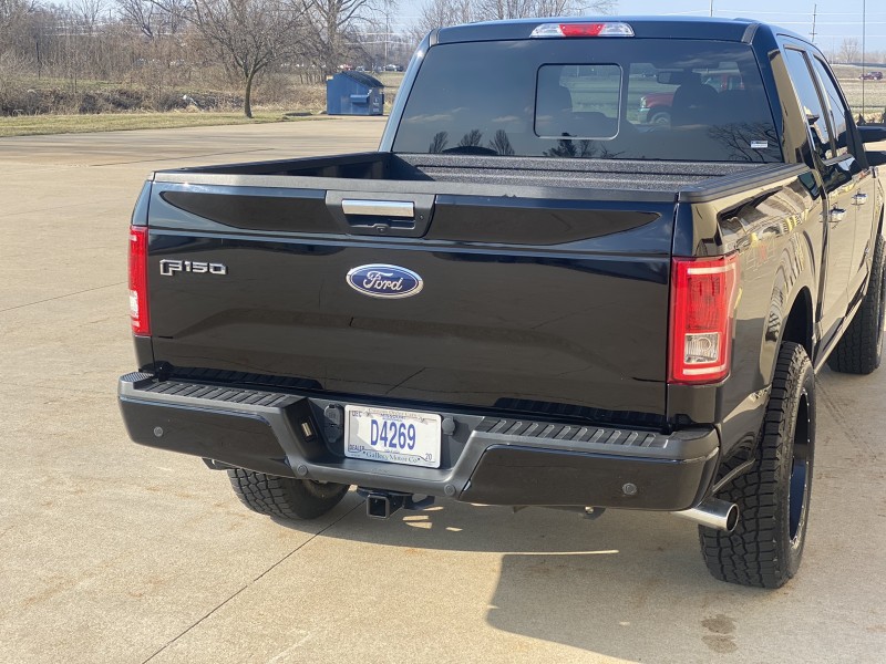2017 Ford F-150 XLT w/ Luxury Package in CHESTERFIELD, Missouri