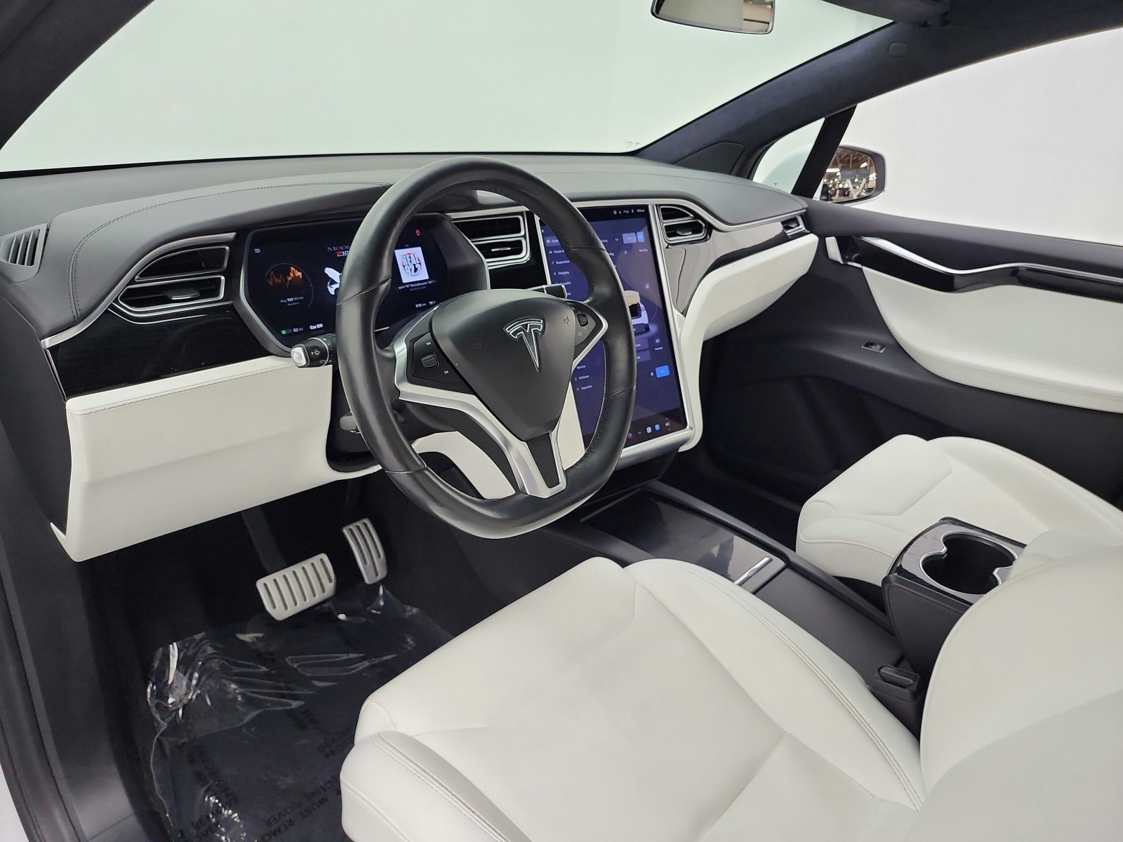 Used 2018 Pearl White Multi-Coat Tesla P100D image 12