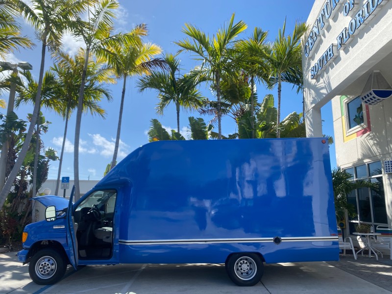 2006 Ford Econoline Commercial Cutaway LOW MILES 27,641 1 OWNER in , 