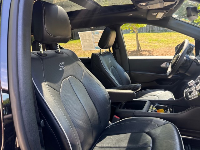 ChryslerPacifica45