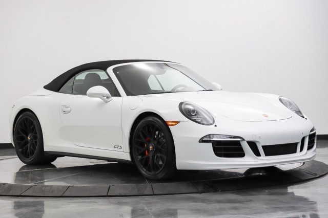 2015 Porsche 911 Carrera GTS 15