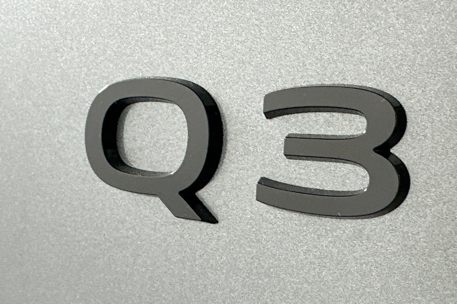 New 2026 Daytona Gray Pearl Effect Audi S line image 10