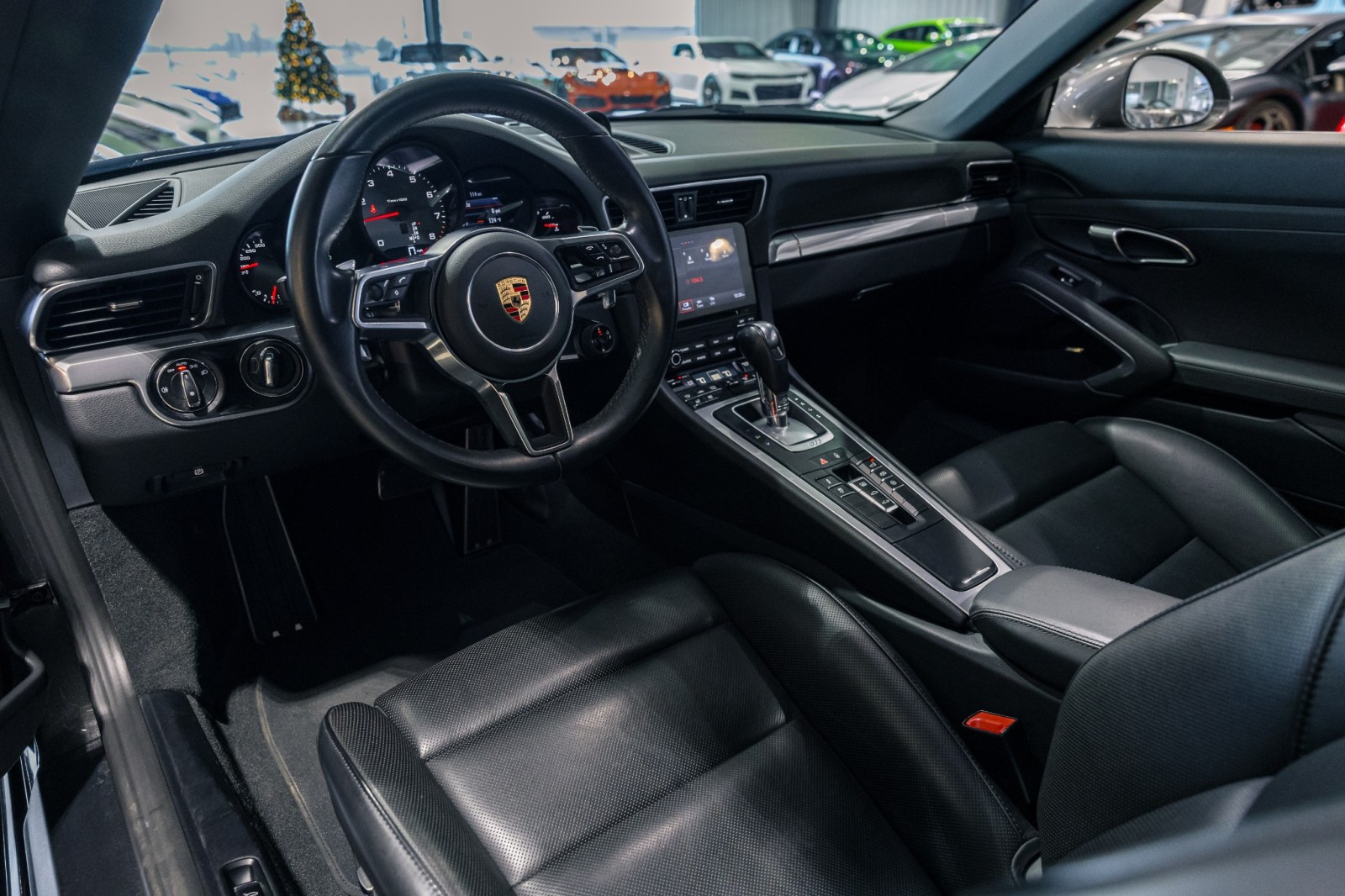 Used Car 2019 Porsche 911  Carrera S - Sport Chrono Package - Sport Exhaust - Bose Surround Sound For Sale Under $130,000 In Boerne, Texas