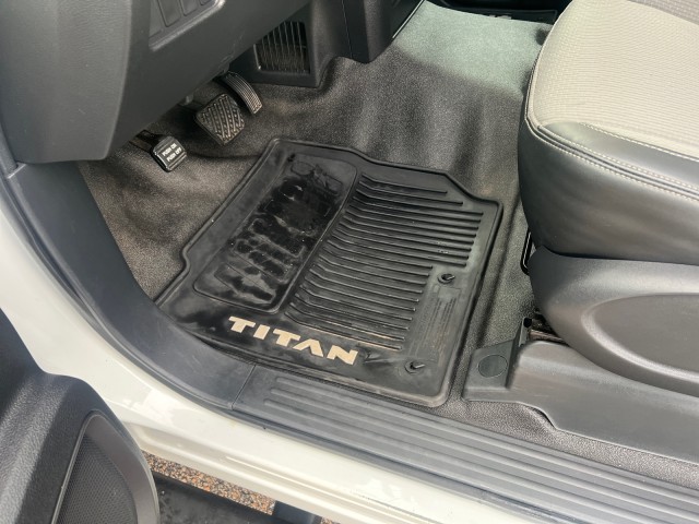 2018 Nissan Titan XD S 13