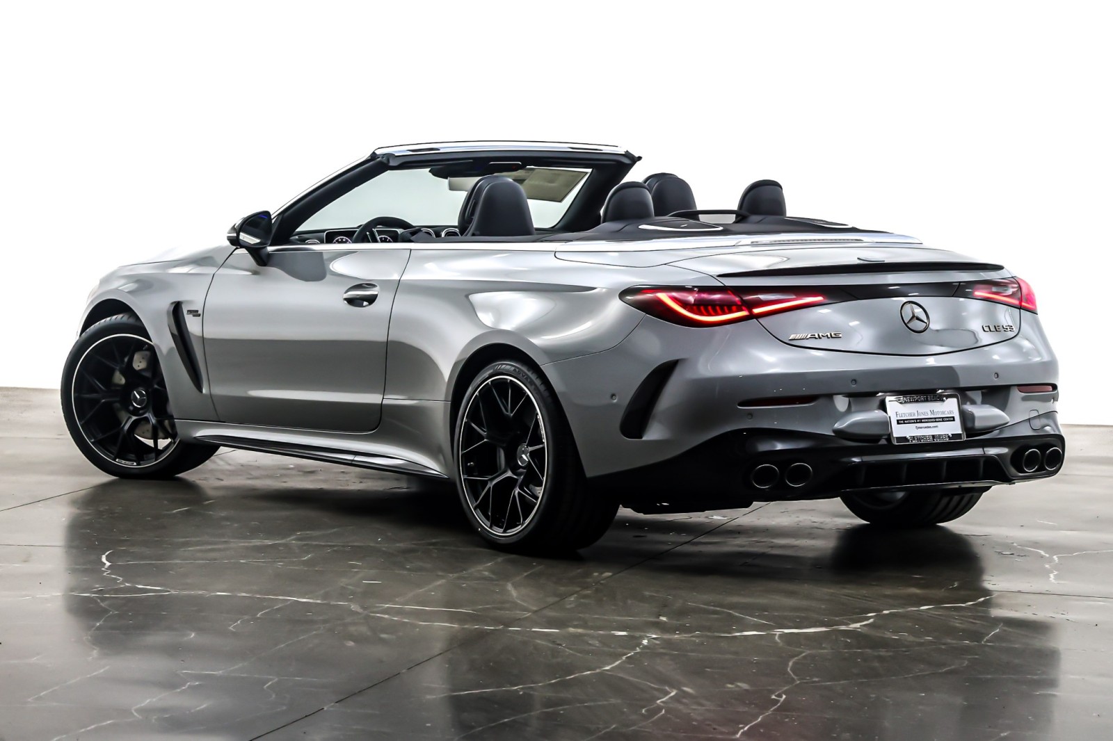 New 2026 MANUFAKTUR Alpine Grey Metallic Mercedes-Benz AMG® CLE 53 image 13