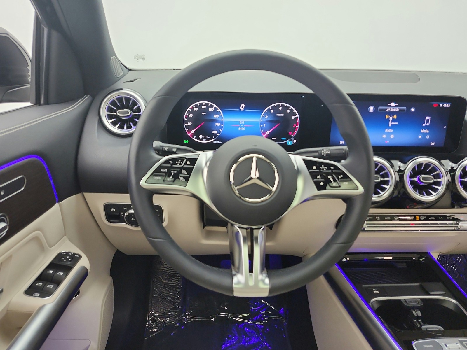 Certified Used 2025 Night Black Mercedes-Benz GLA 250 SUV image 10