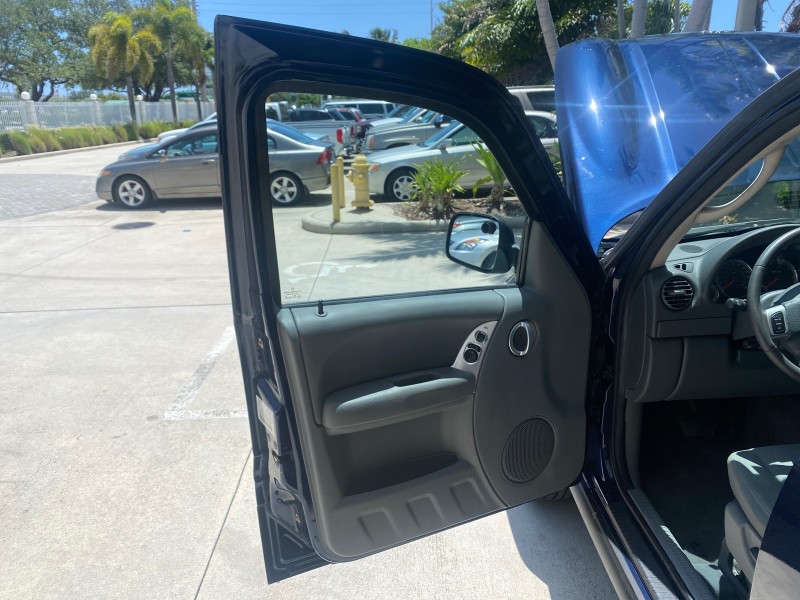 2006 Jeep Liberty 4WD Limited LOW MILES 75,410 in , 