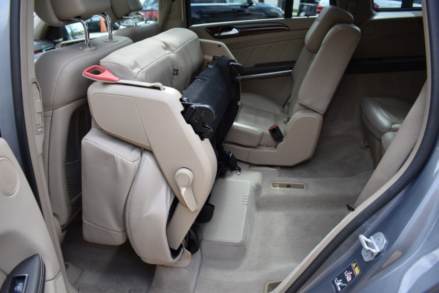 2016 Mercedes-Benz GL550 4MATIC AWD Driver Assistance Pkg Panorama Sunroof Power E 37
