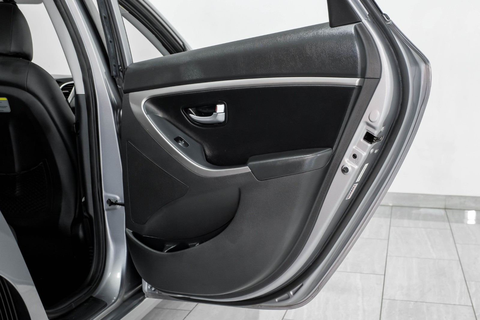 2013 Hyundai Elantra GT STYLE PKG PANORAMA LEATHER HEATED SEATS BLUETOOTH  40
