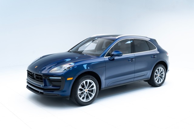 2024  Macan  in , 