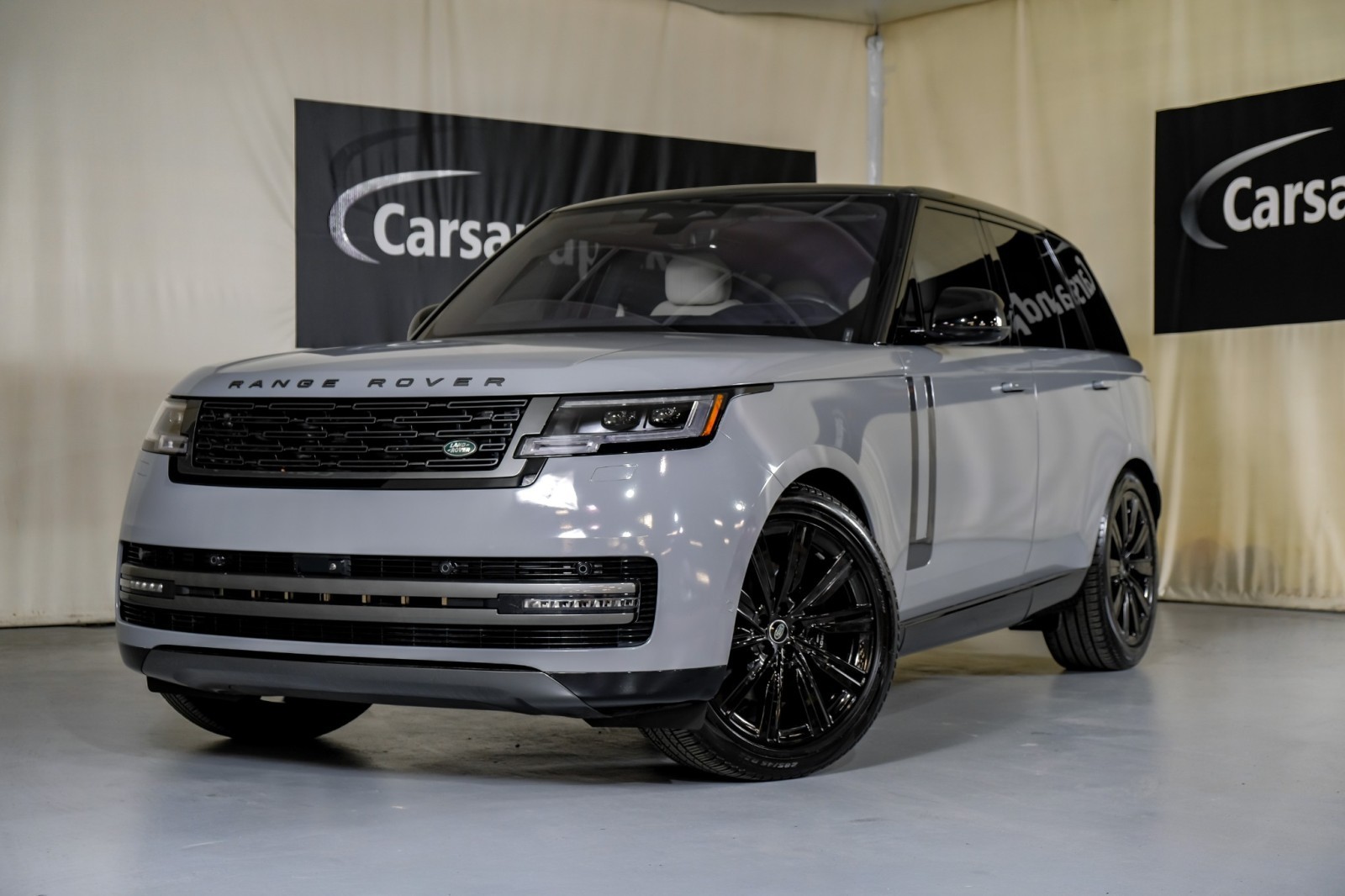 2023 Land Rover Range Rover SE 4