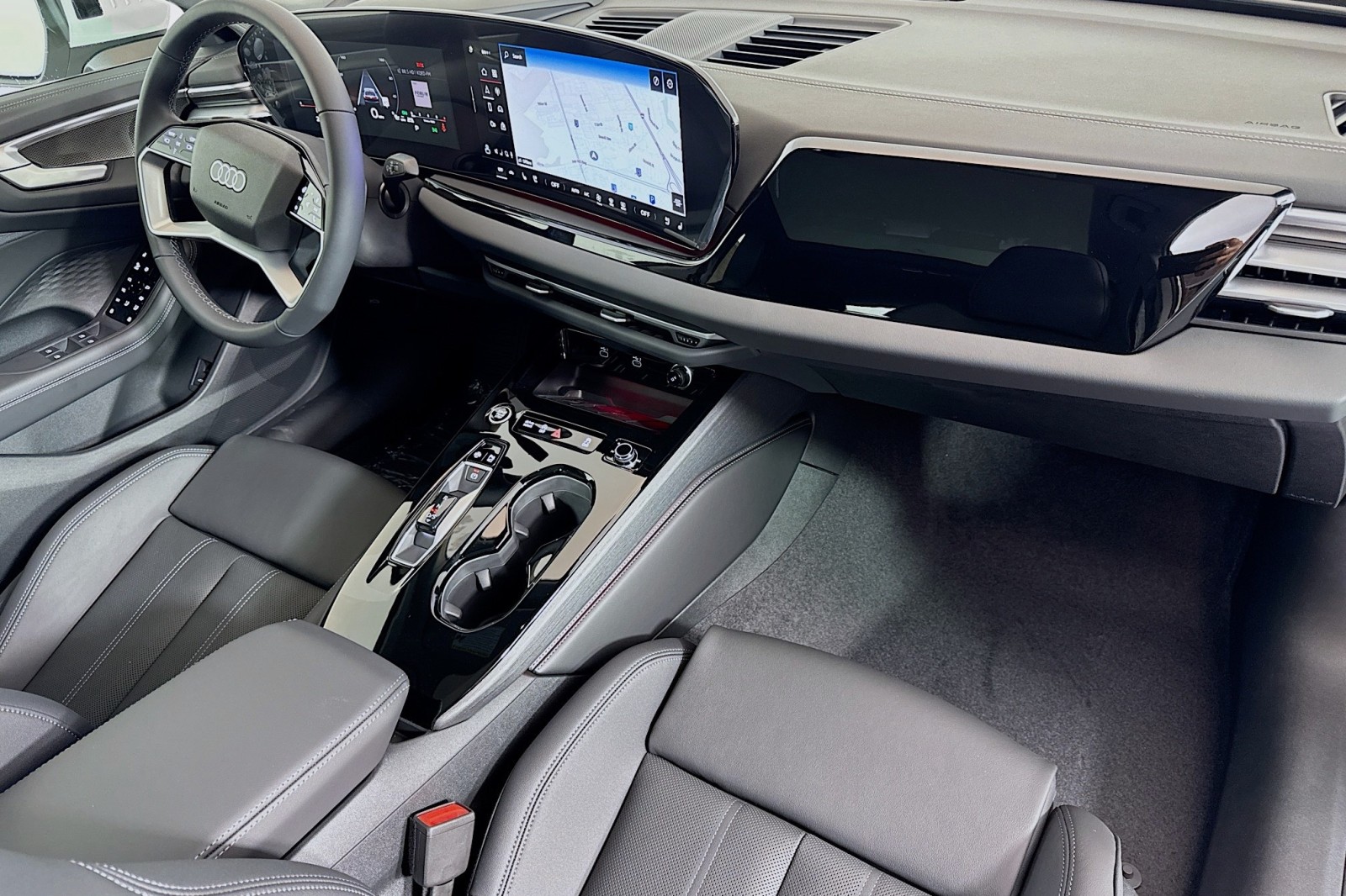 New 2025 Glacier White Metallic Audi Premium Plus 2.0 TFSI quattro image 27