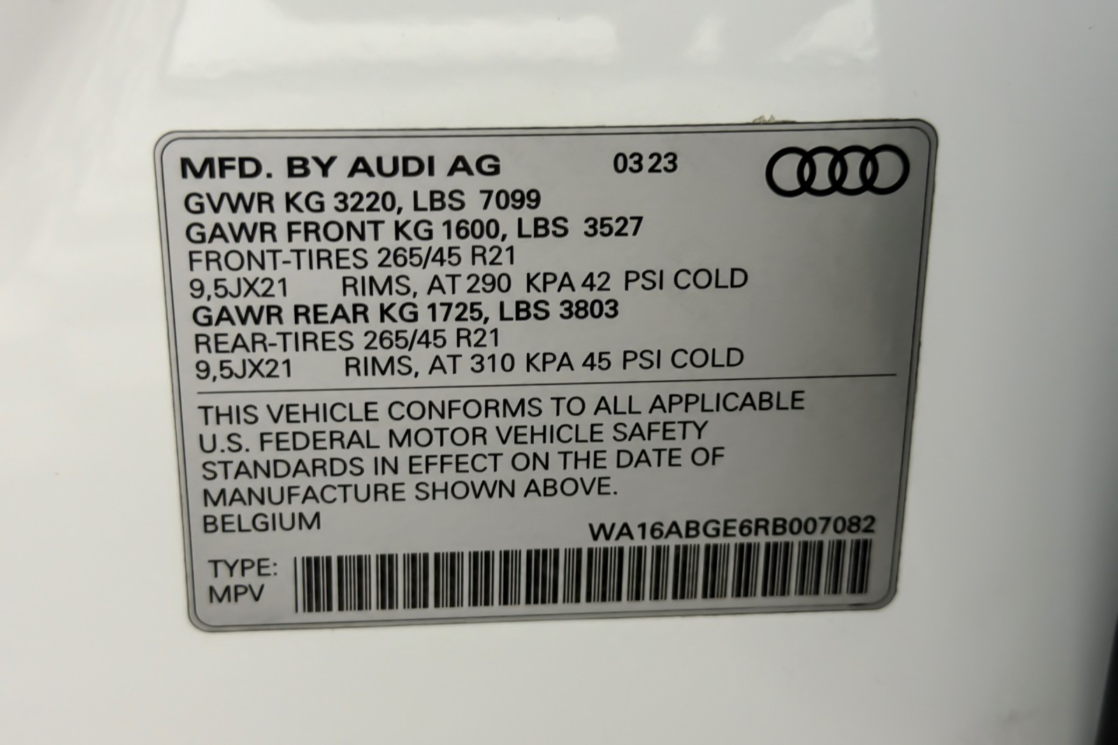 Used 2024 Glacier White Metallic Audi Prestige quattro image 27