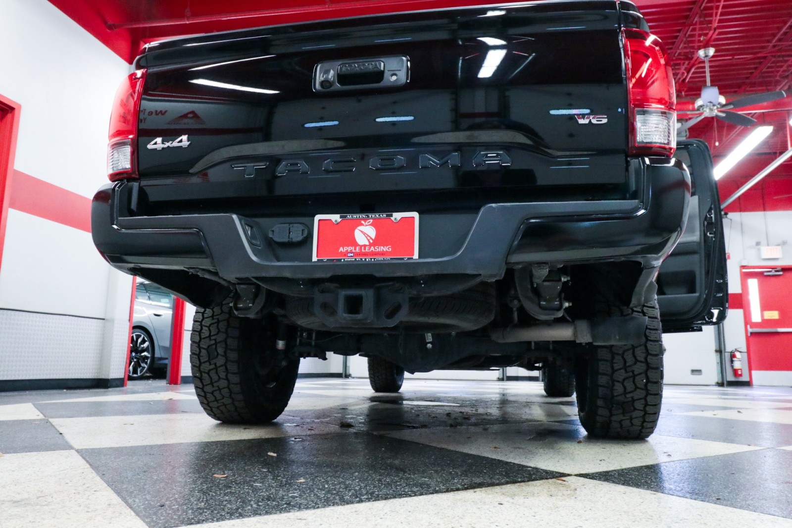 Used Car 2023 Toyota Tacoma 4wd  Sr5 For Sale Under $35,000 In Austin, Texas