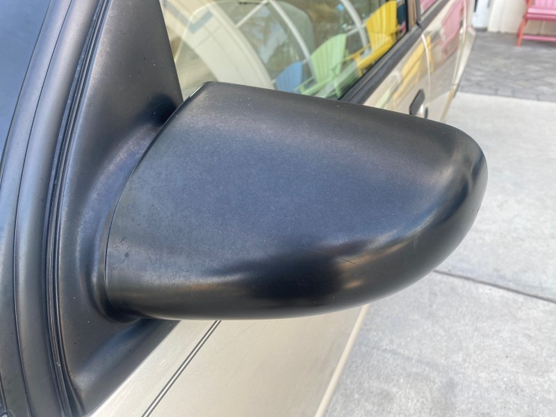 1995 Saturn SL LOW MILES 70,805 in ,