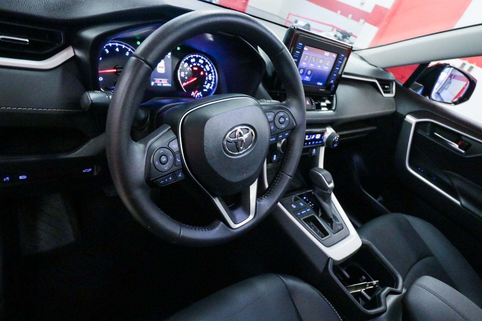 Used Car 2022 Toyota Rav4  Xle Premium For Sale Under $30,000 In Austin, Texas